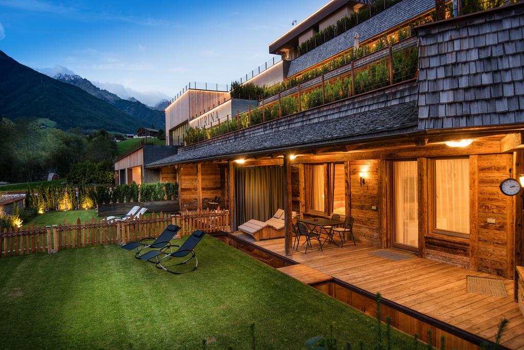 Aurina Lodges Lutago Exteriör bild