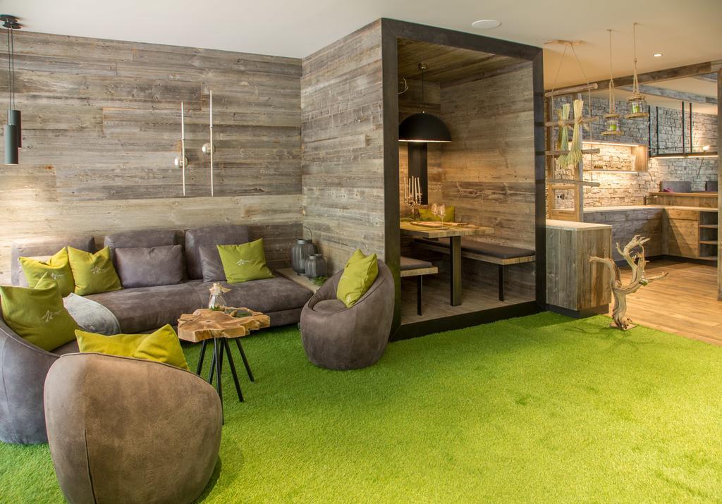 Aurina Lodges Lutago Exteriör bild