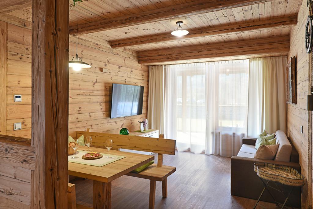 Aurina Lodges Lutago Exteriör bild