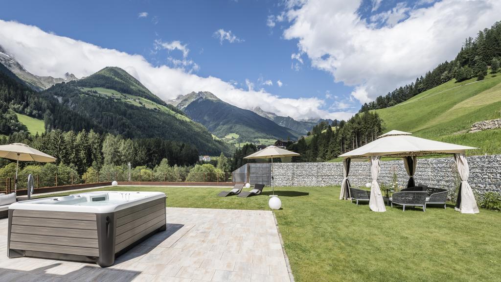 Aurina Lodges Lutago Exteriör bild