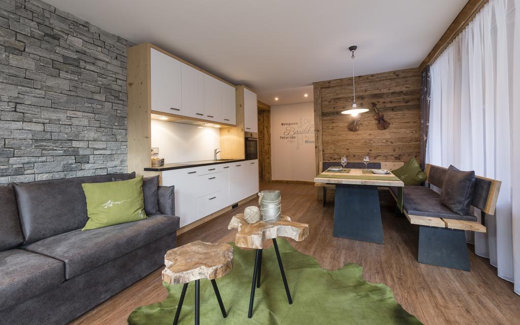 Aurina Lodges Lutago Exteriör bild